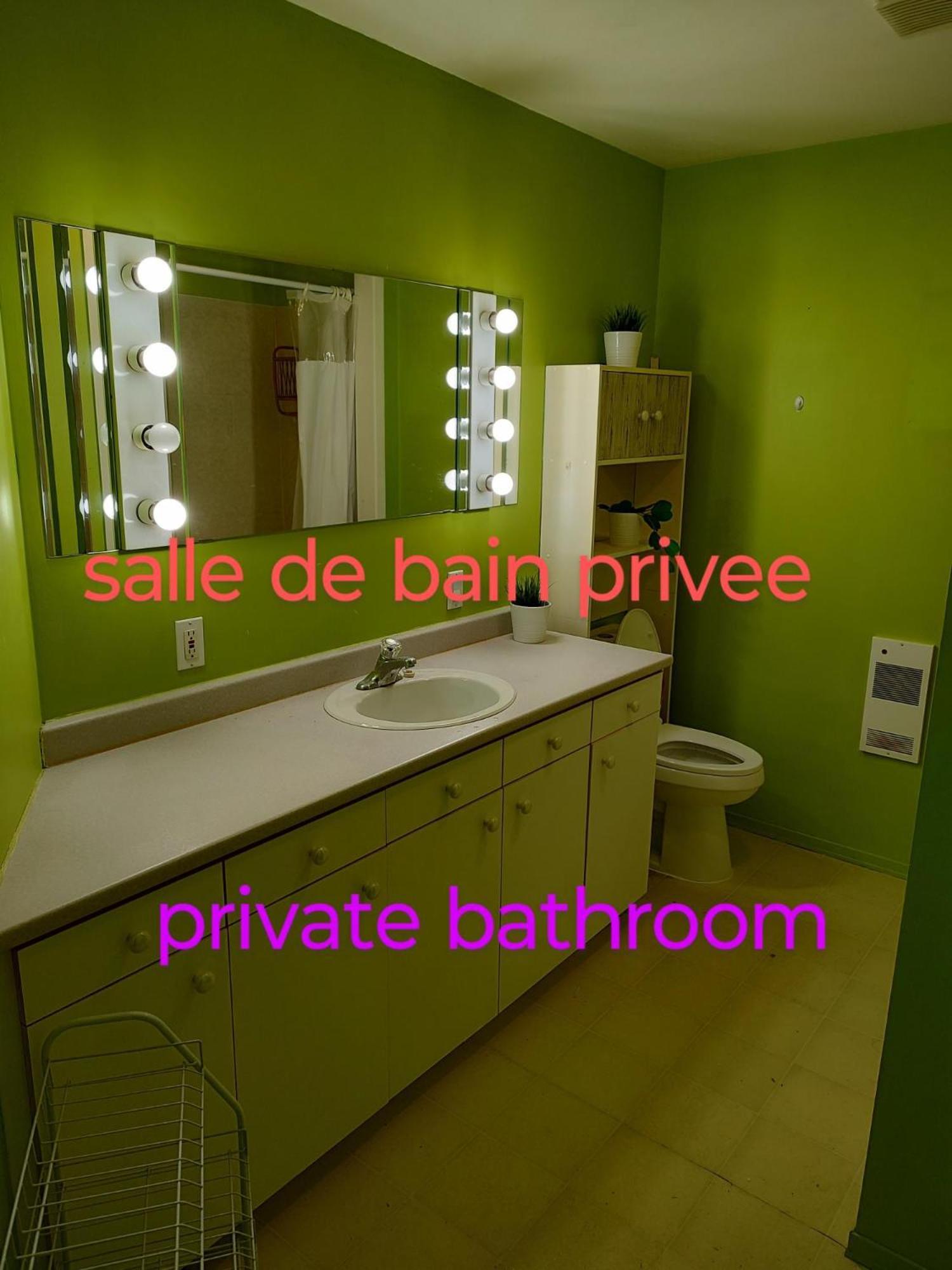 Welcome To Airbnb Saint-Jean-sur-Richelieu Quarto foto